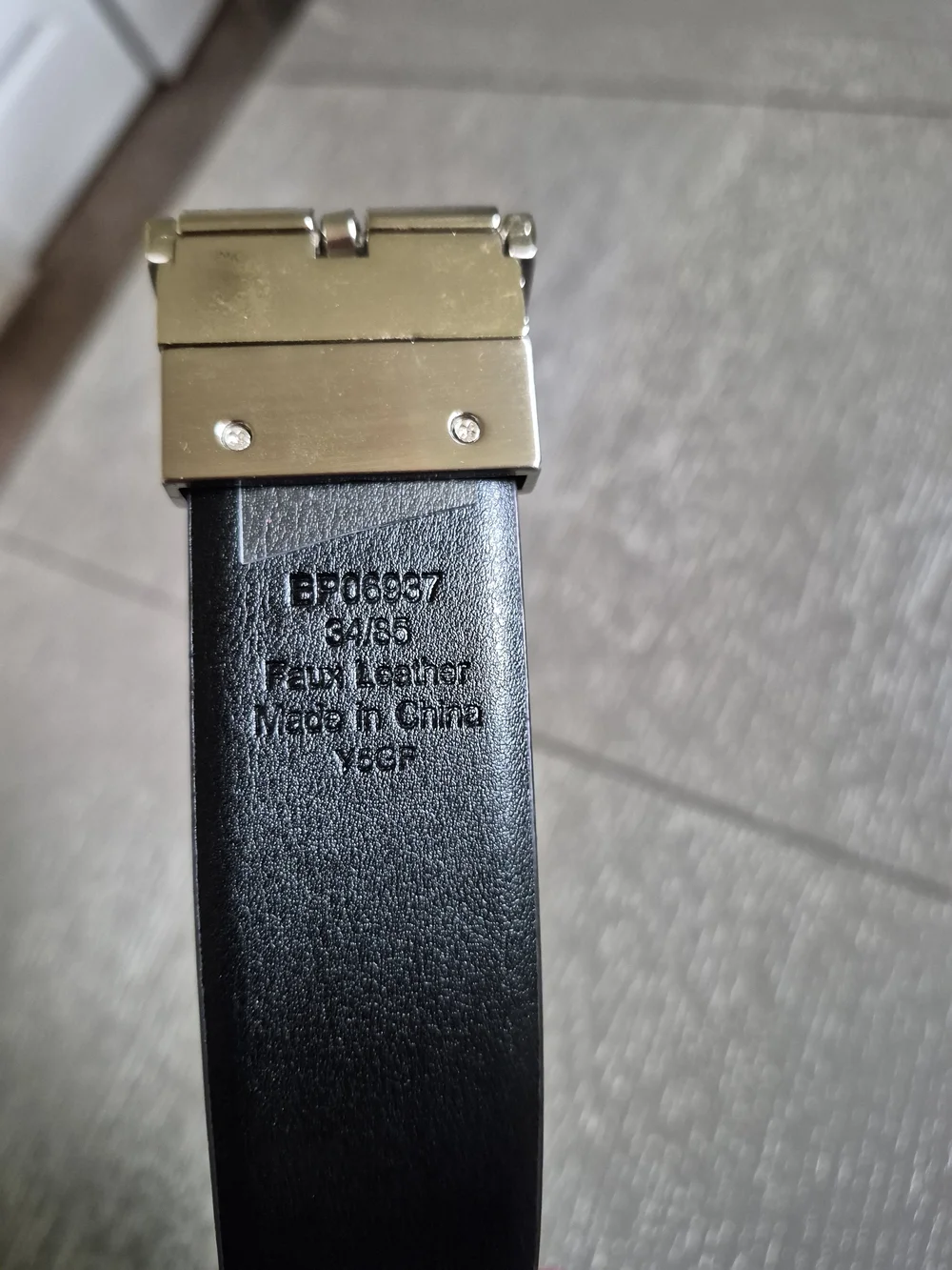 Perry Ellis Reversible Tan and Black Leather Belt with Silver Buckle